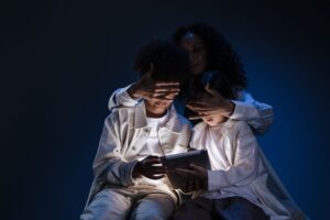 How to Protect Your Eyes During Screen Time
